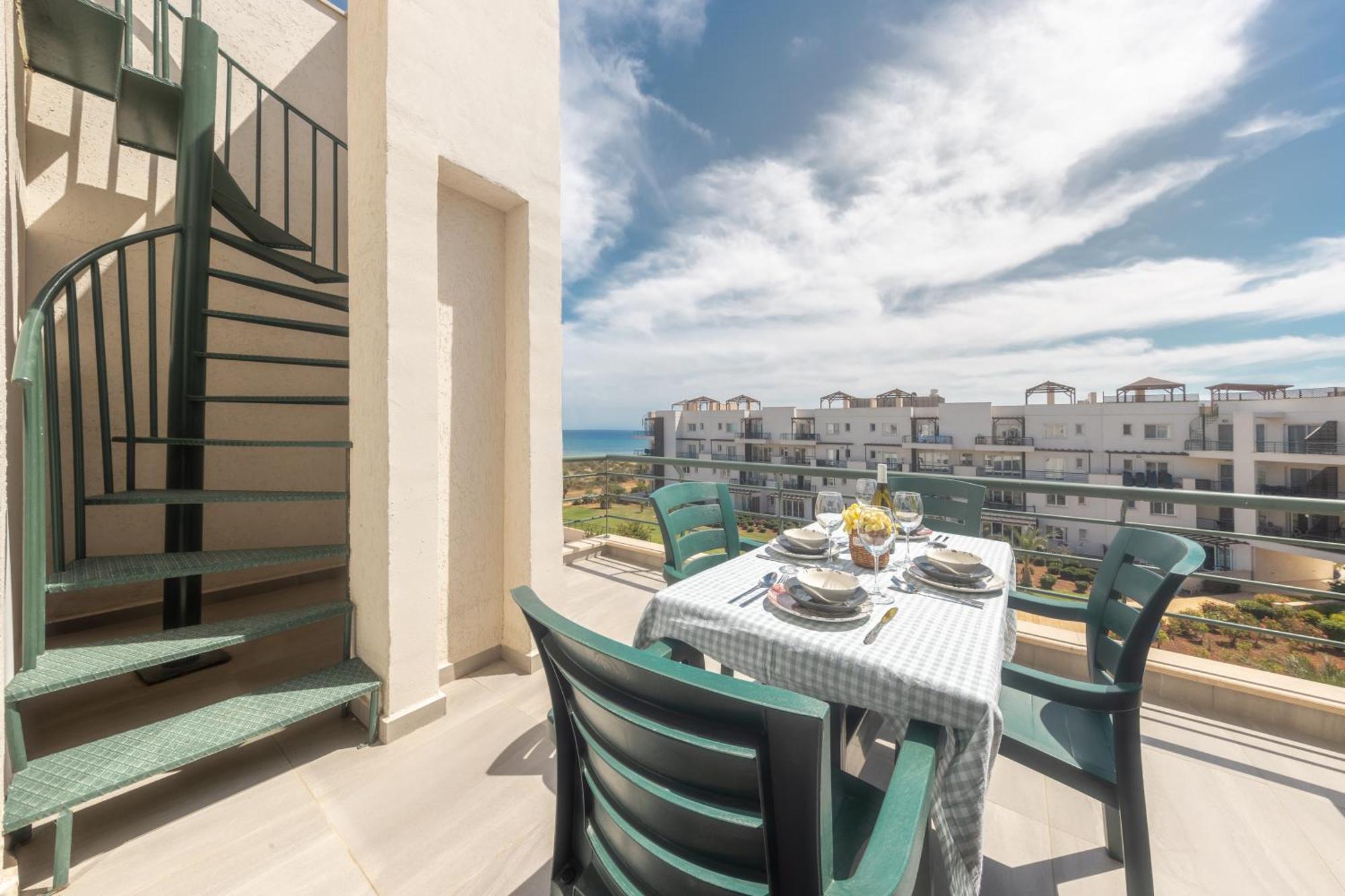 Thalassa Beach Family & Waterpark Resort Vokolidha Quarto foto